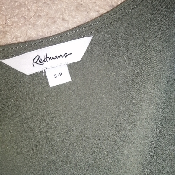 Blouse - Picture 2 of 2